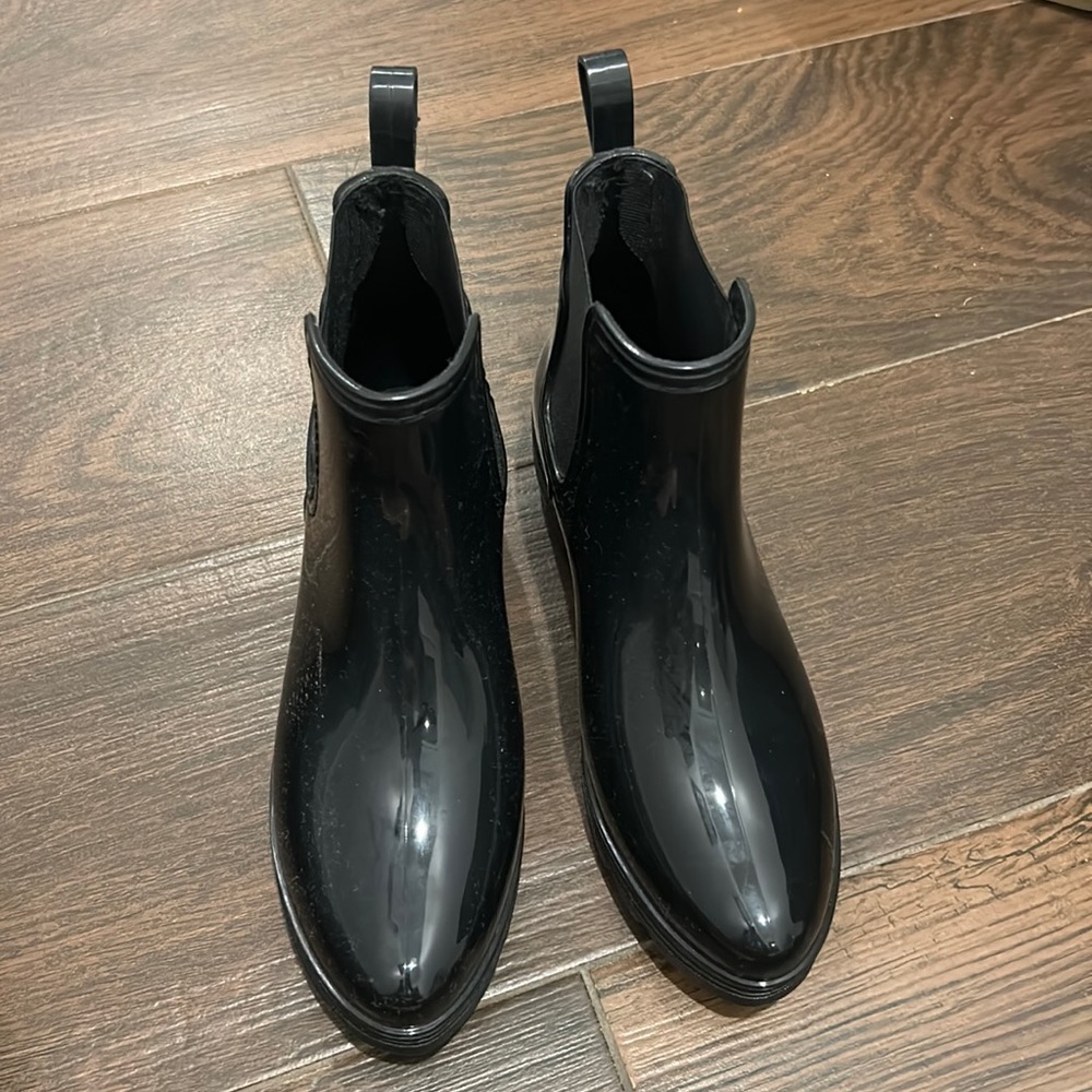 Lucky brand rain boots